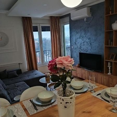 Apartman Milla Lux Novi Sad Exterior photo