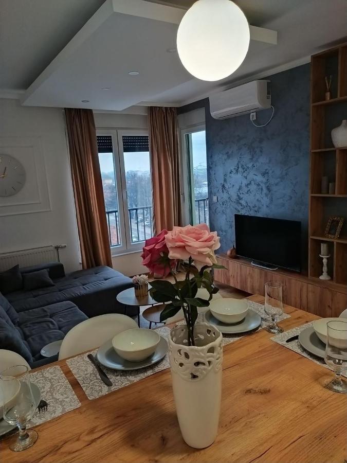 Apartman Milla Lux Novi Sad Exterior photo